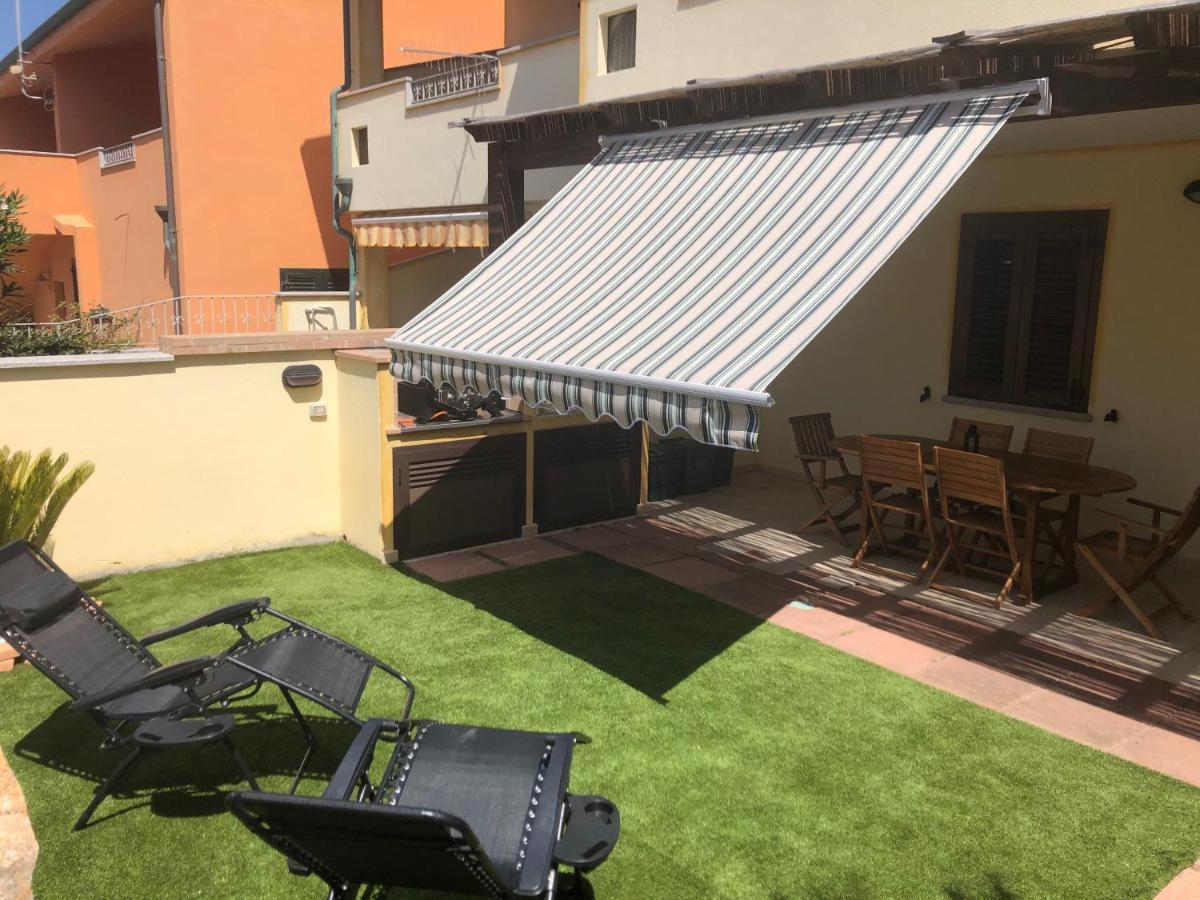 Lucrezia Apartment Valledoria  Bagian luar foto