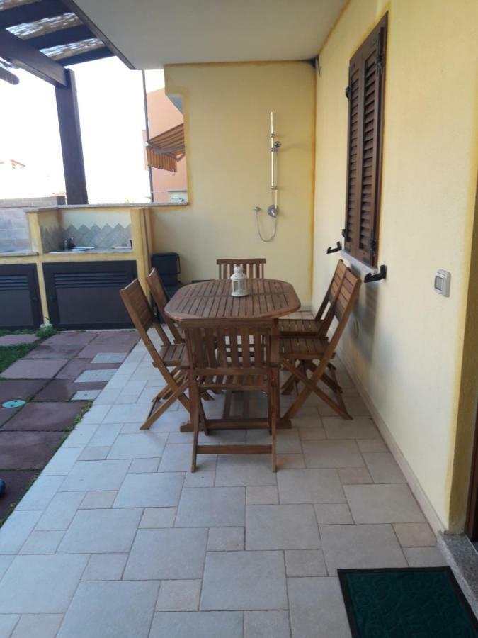 Lucrezia Apartment Valledoria  Bagian luar foto